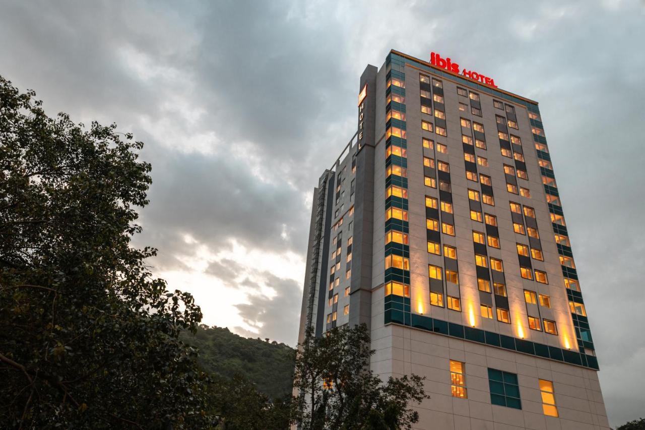 ibis Mumbai Vikhroli Hotell Eksteriør bilde