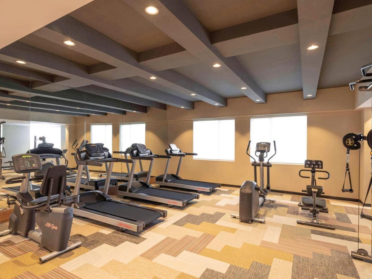 ibis Mumbai Vikhroli Hotell Eksteriør bilde