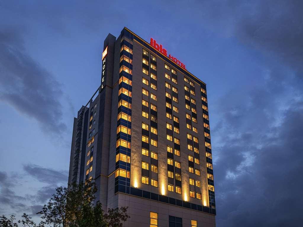 ibis Mumbai Vikhroli Hotell Eksteriør bilde